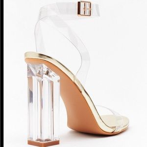Fashion nova clear heels size 9 !